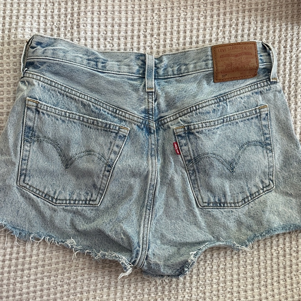 Levi's Women's Faded Blue Jean Shorts